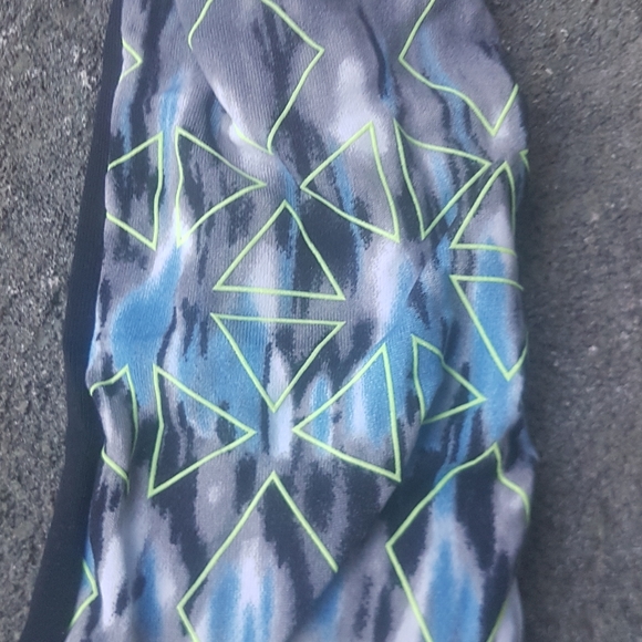 🎀 Scunci Blue Glow In The Dark Headband - Picture 5 of 7